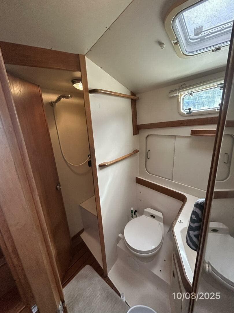 1994 Sabreline Sedan Flybridge — photo 54