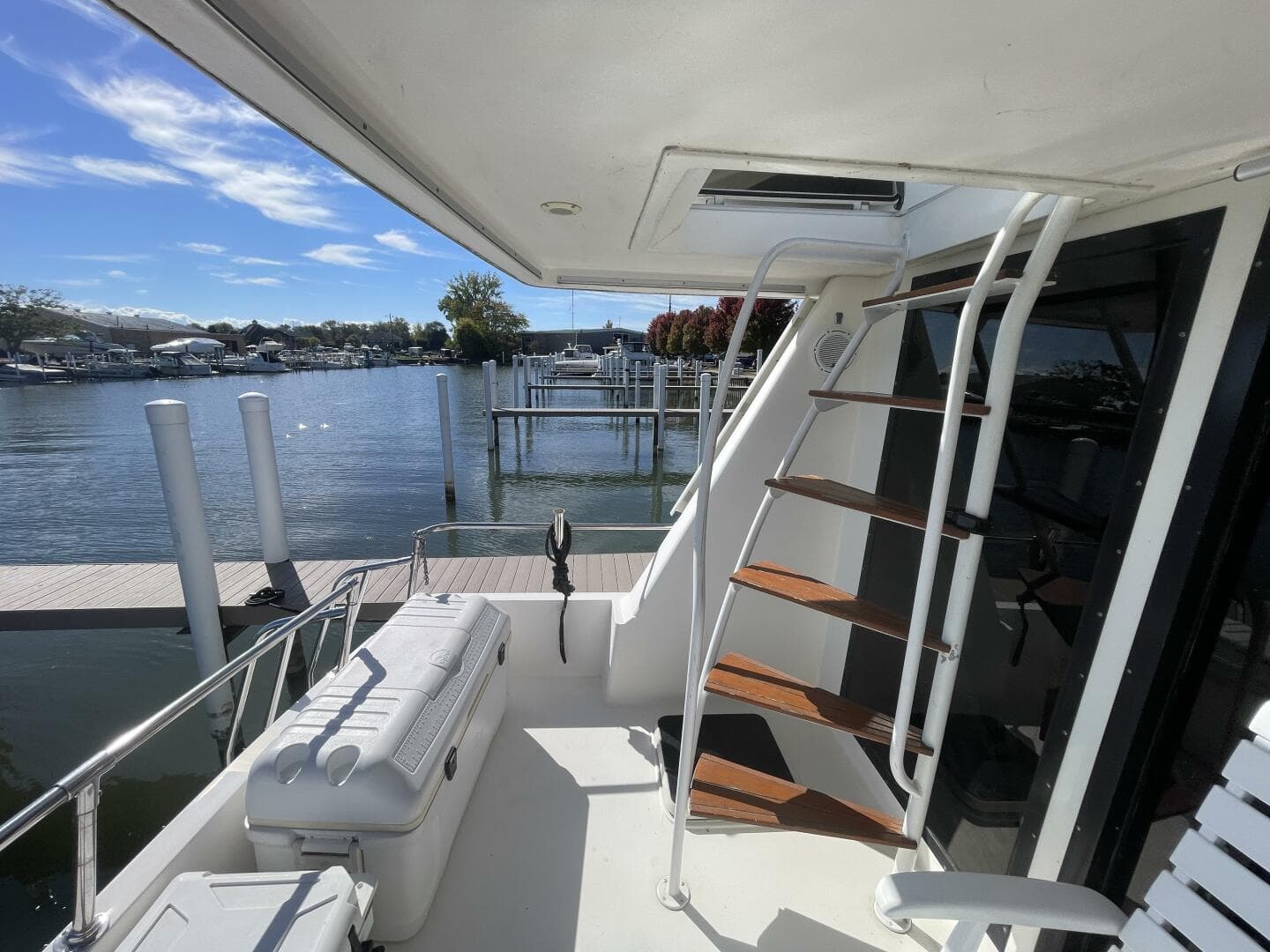 1993 Viking 50 — photo 23