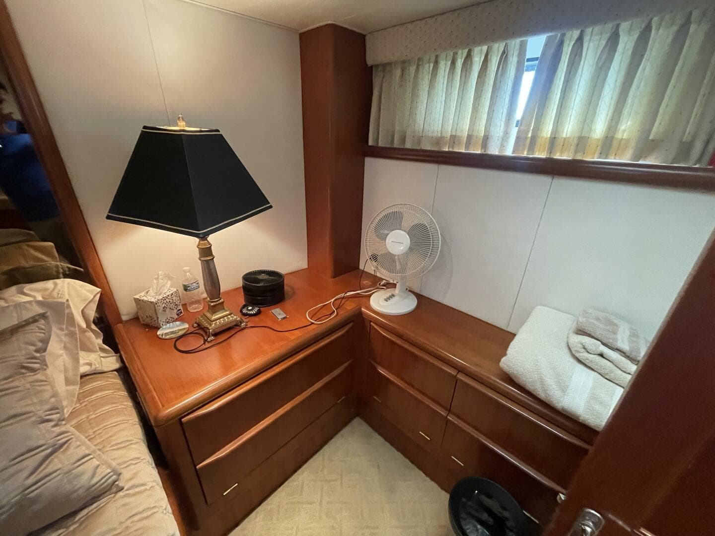 1993 Viking 50 — photo 82