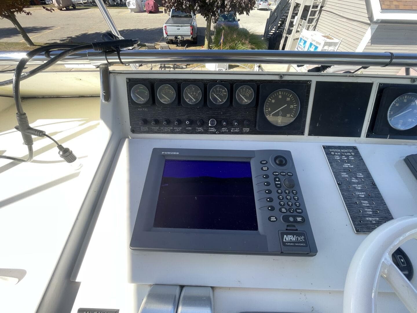 1993 Viking 50 — photo 37