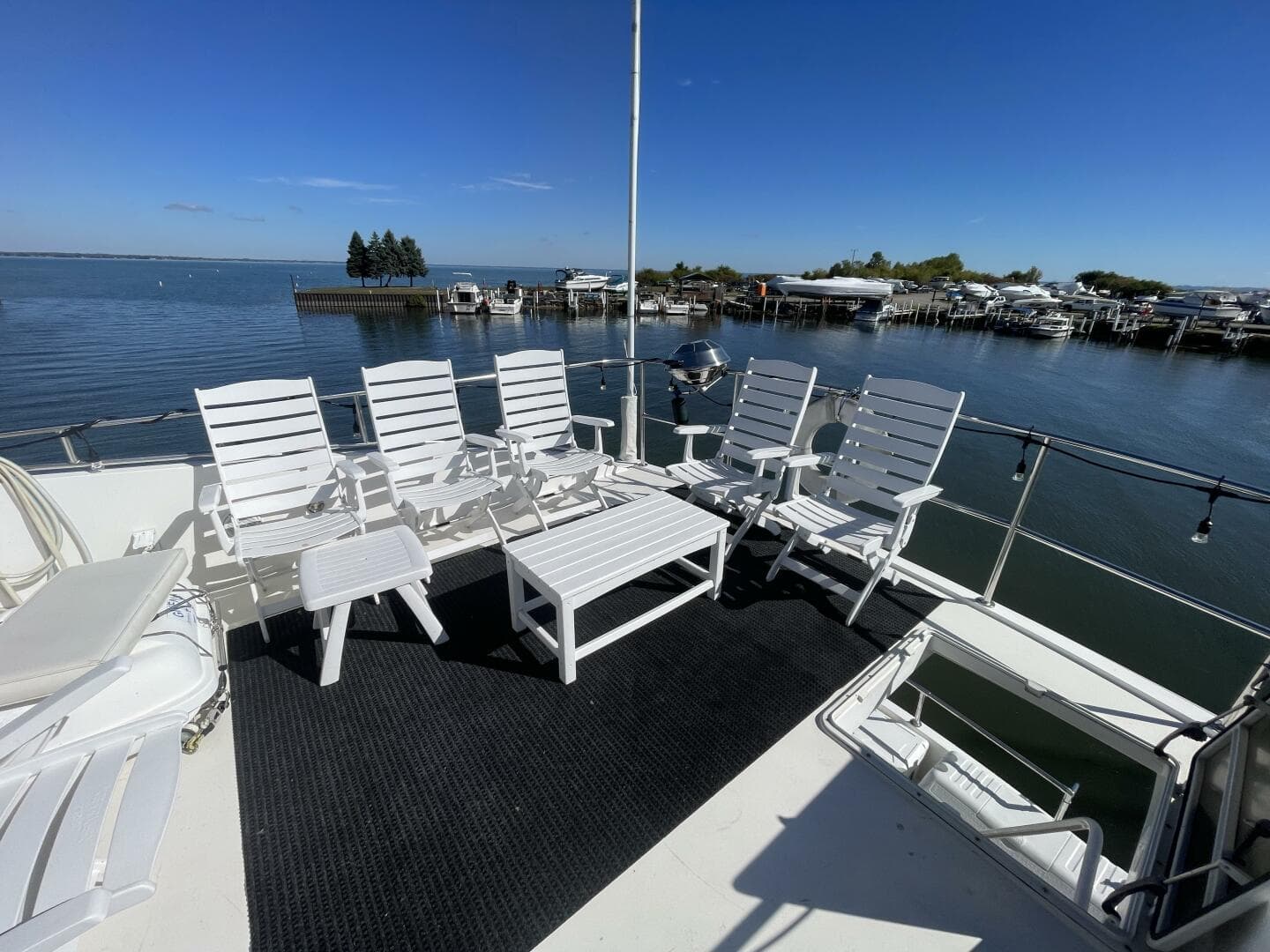 1993 Viking 50 — photo 28