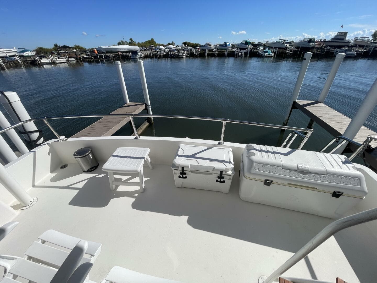 1993 Viking 50 — photo 19