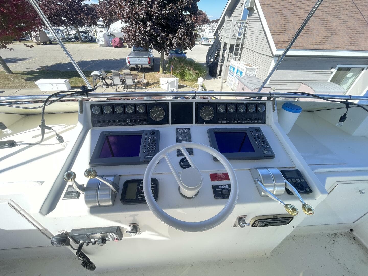 1993 Viking 50 — photo 36