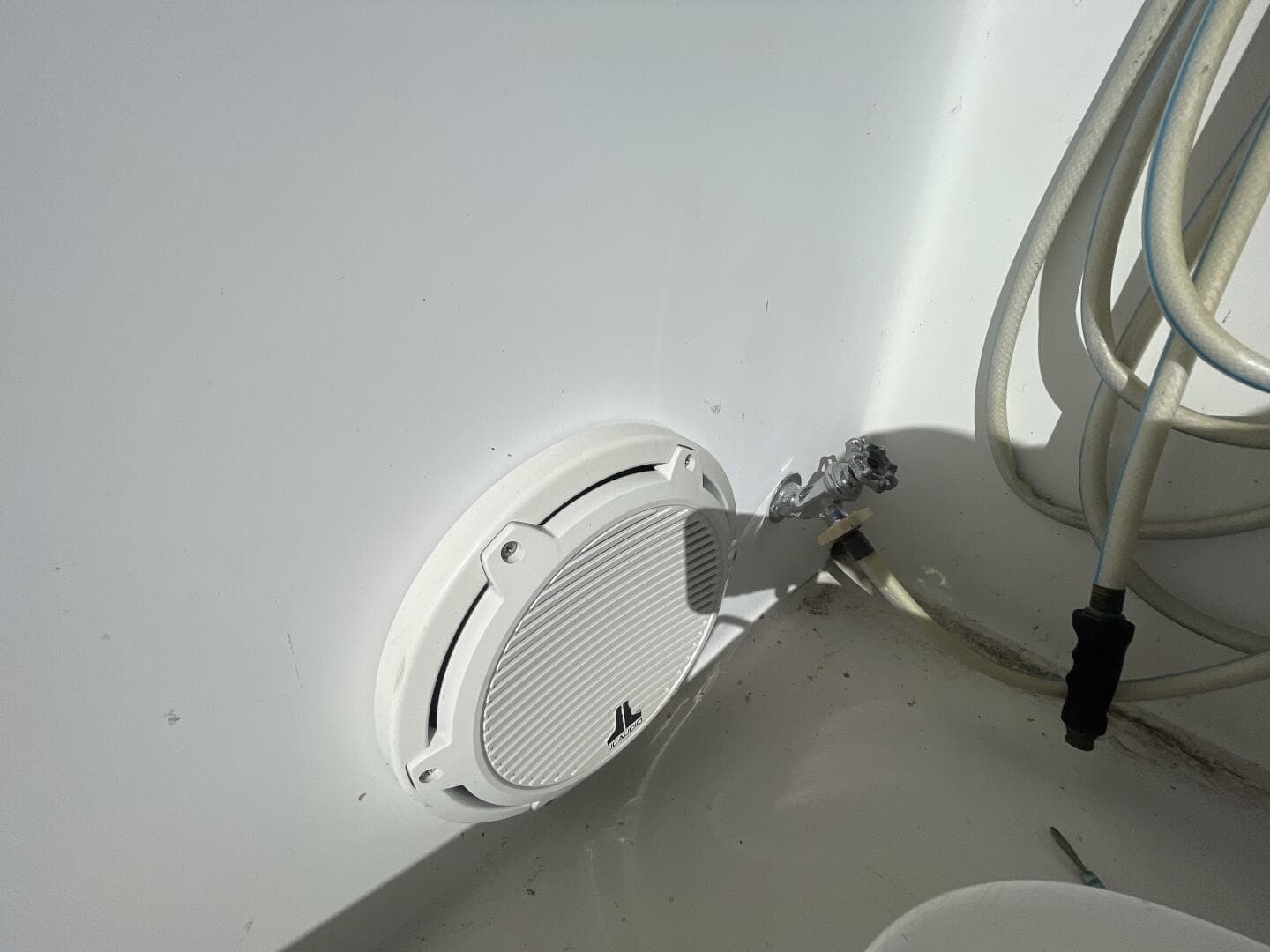 1993 Viking 50 — photo 30