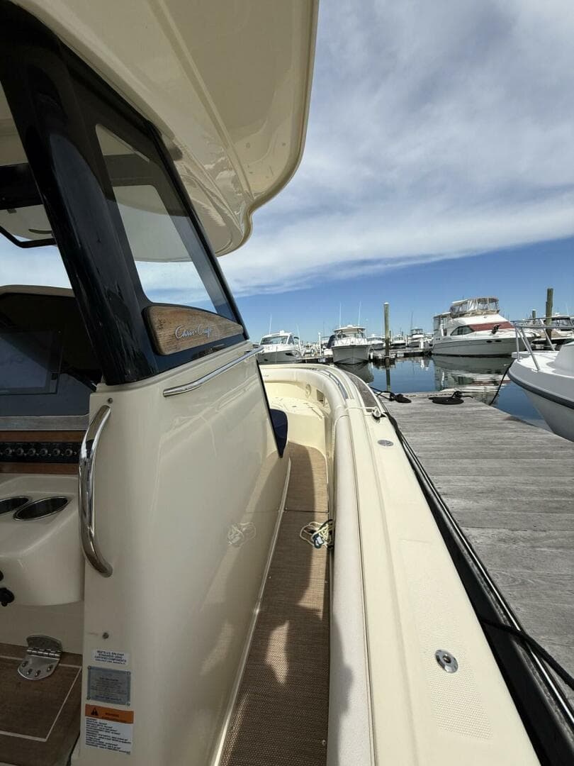 2019 Chris-Craft — photo 12