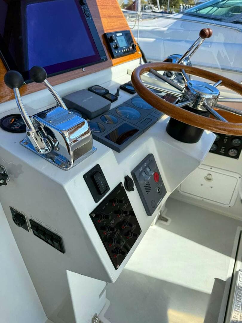 2000 Little Harbor Custom — photo 8