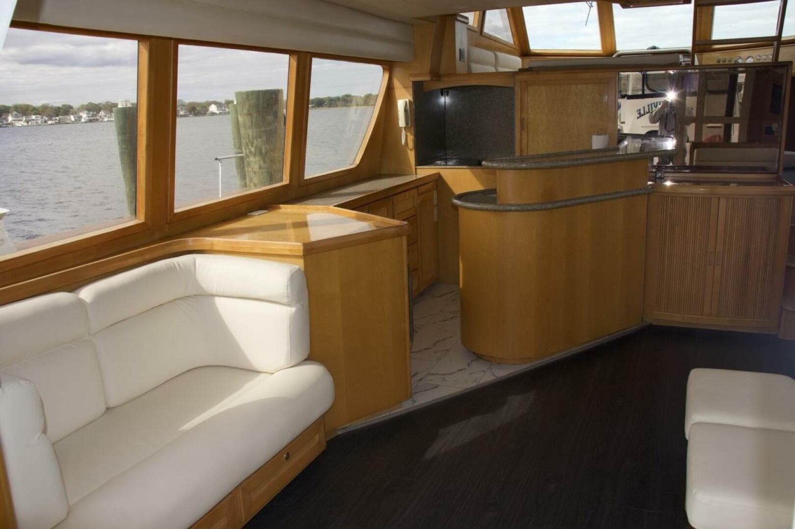 2002 Mckinna 57 Pilothouse — photo 31