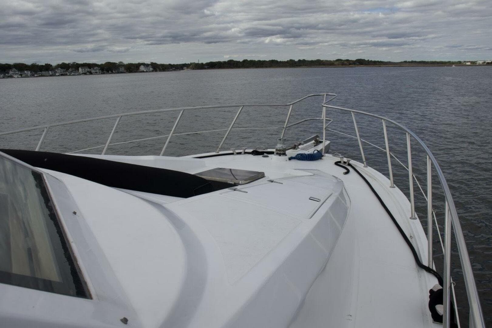 2002 Mckinna 57 Pilothouse — photo 10