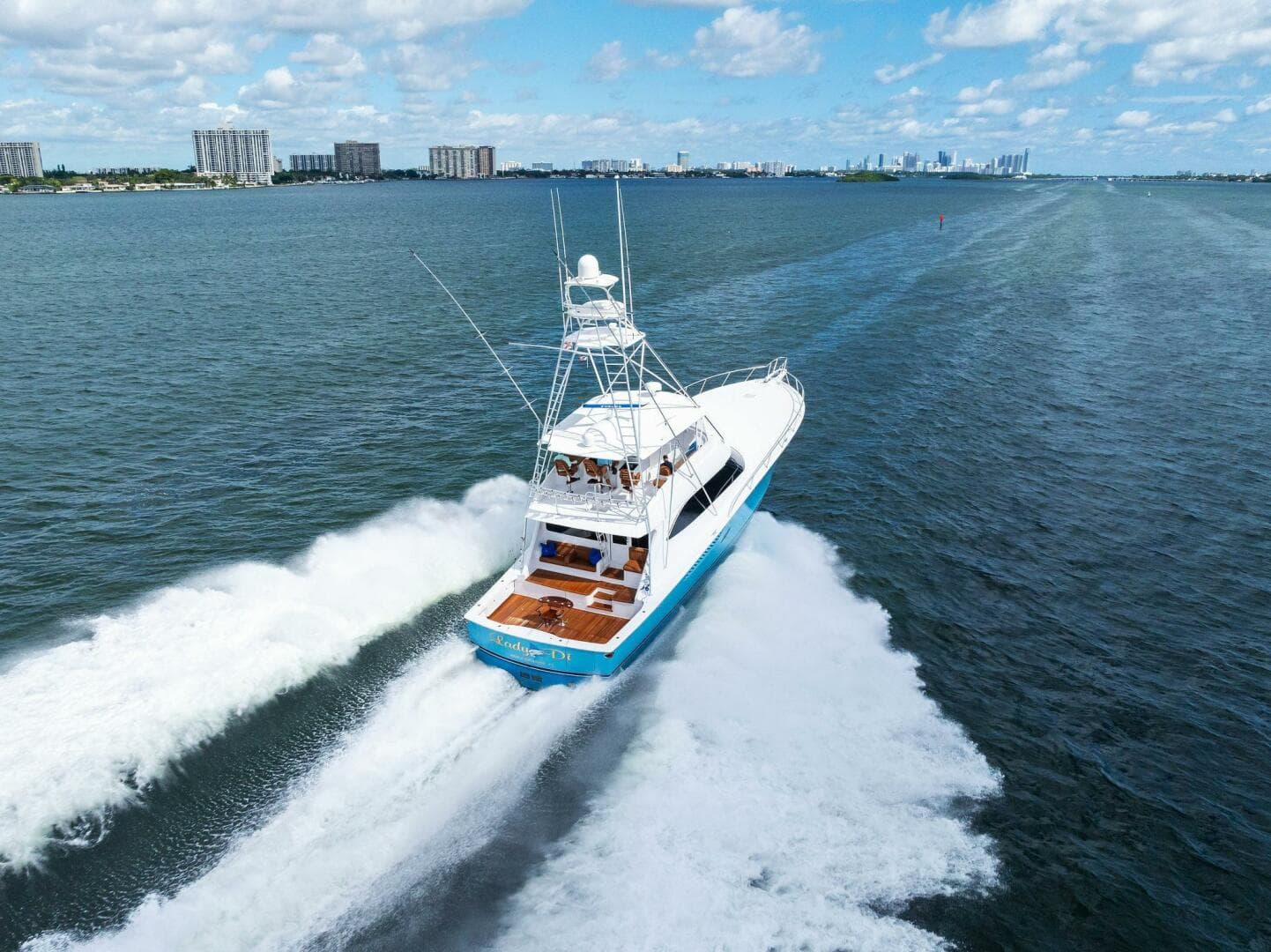 2012 Viking 82 Convertible — photo 113