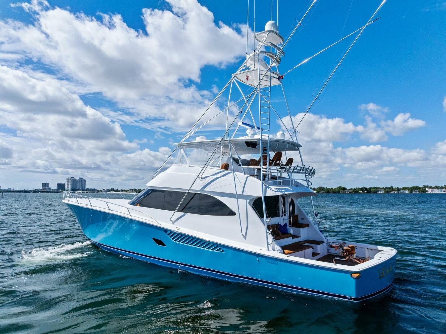 2012 Viking 82 Convertible — photo 105