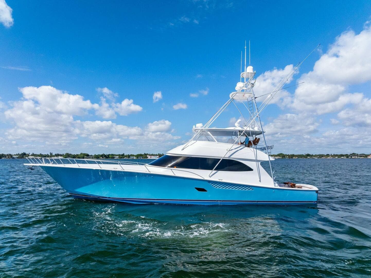 2012 Viking 82 Convertible — photo 106