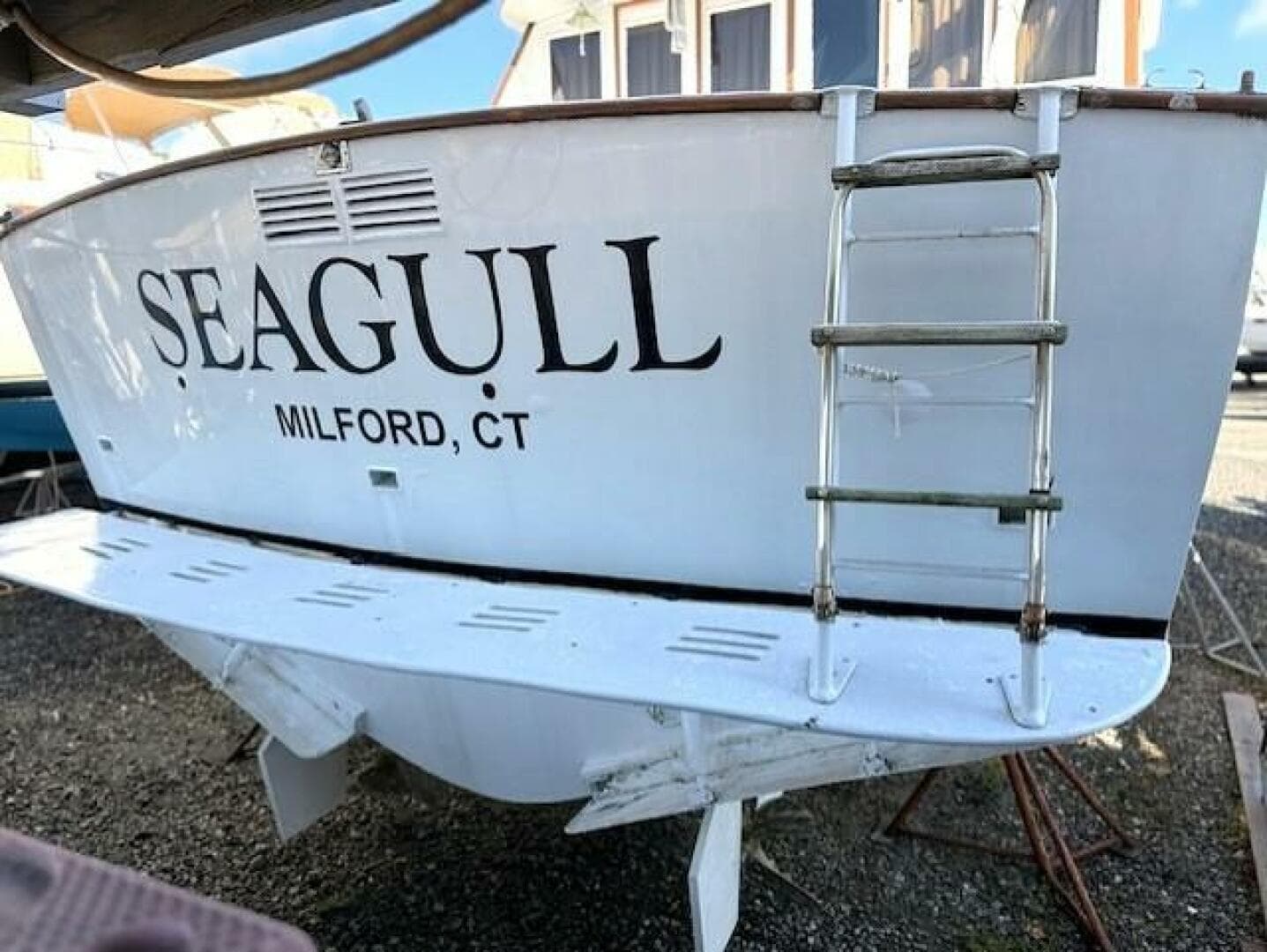 1967 Custom 42’ Flybridge Cruiser — photo 6