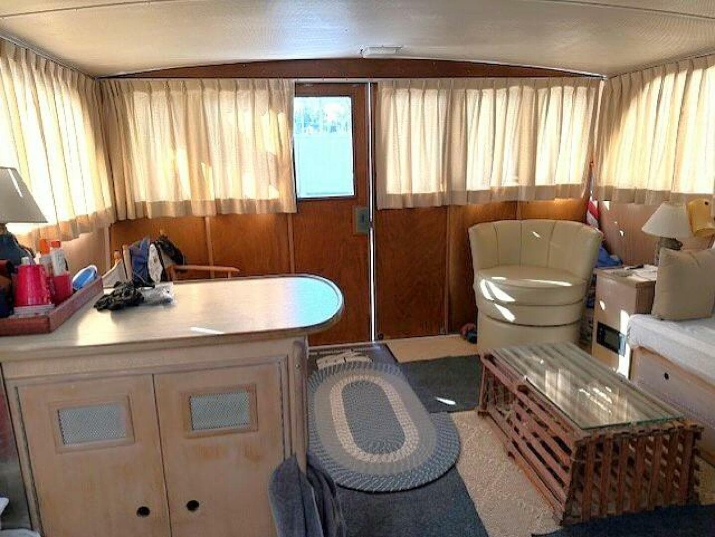 1967 Custom 42’ Flybridge Cruiser — photo 22