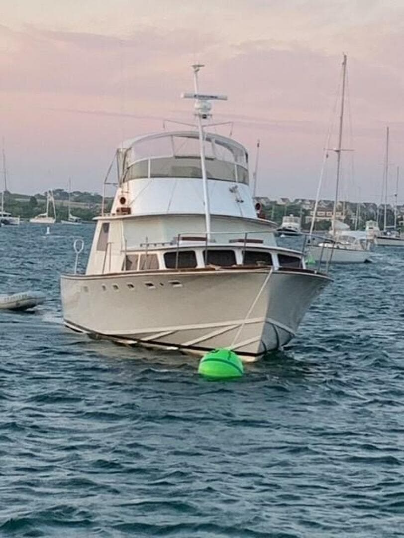 1967 Custom 42’ Flybridge Cruiser — photo 2