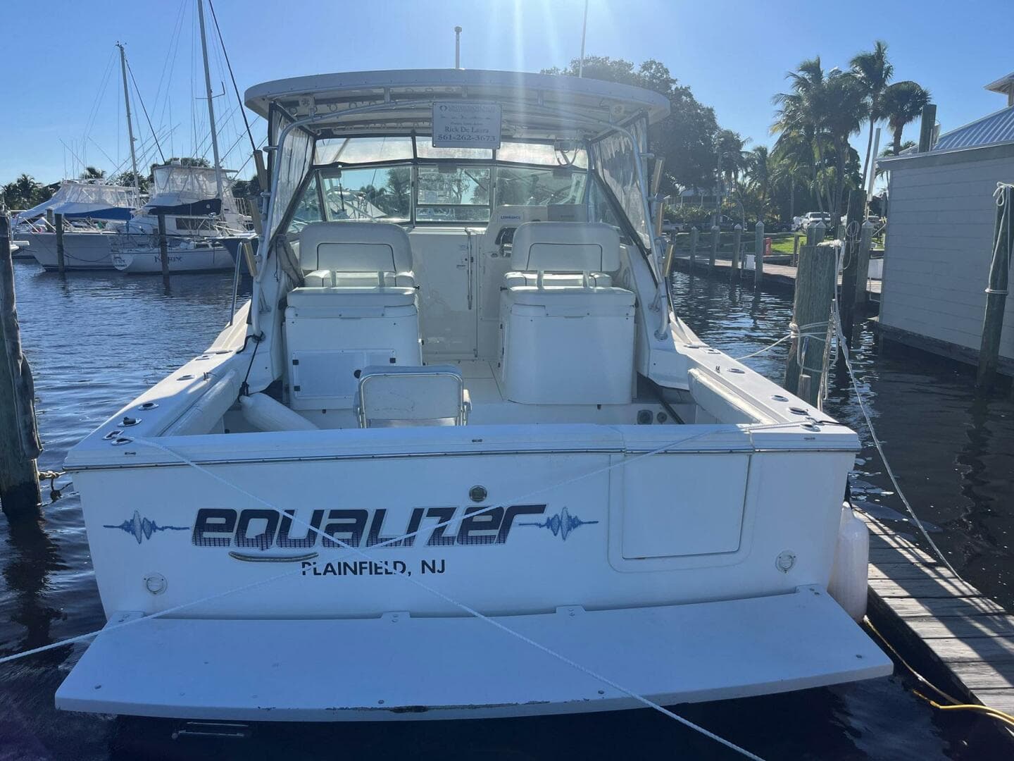 2001 Wellcraft 330 Coastal — photo 10