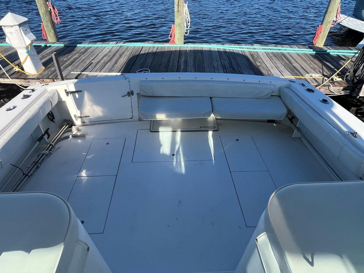 2001 Wellcraft 330 Coastal — photo 9