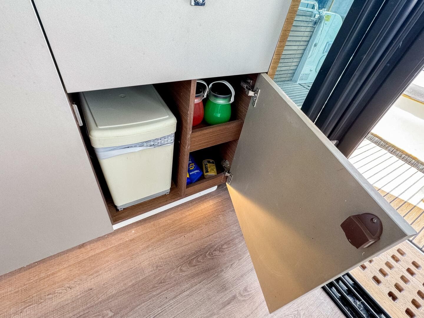 2022 Beneteau Antares 11 — photo 18