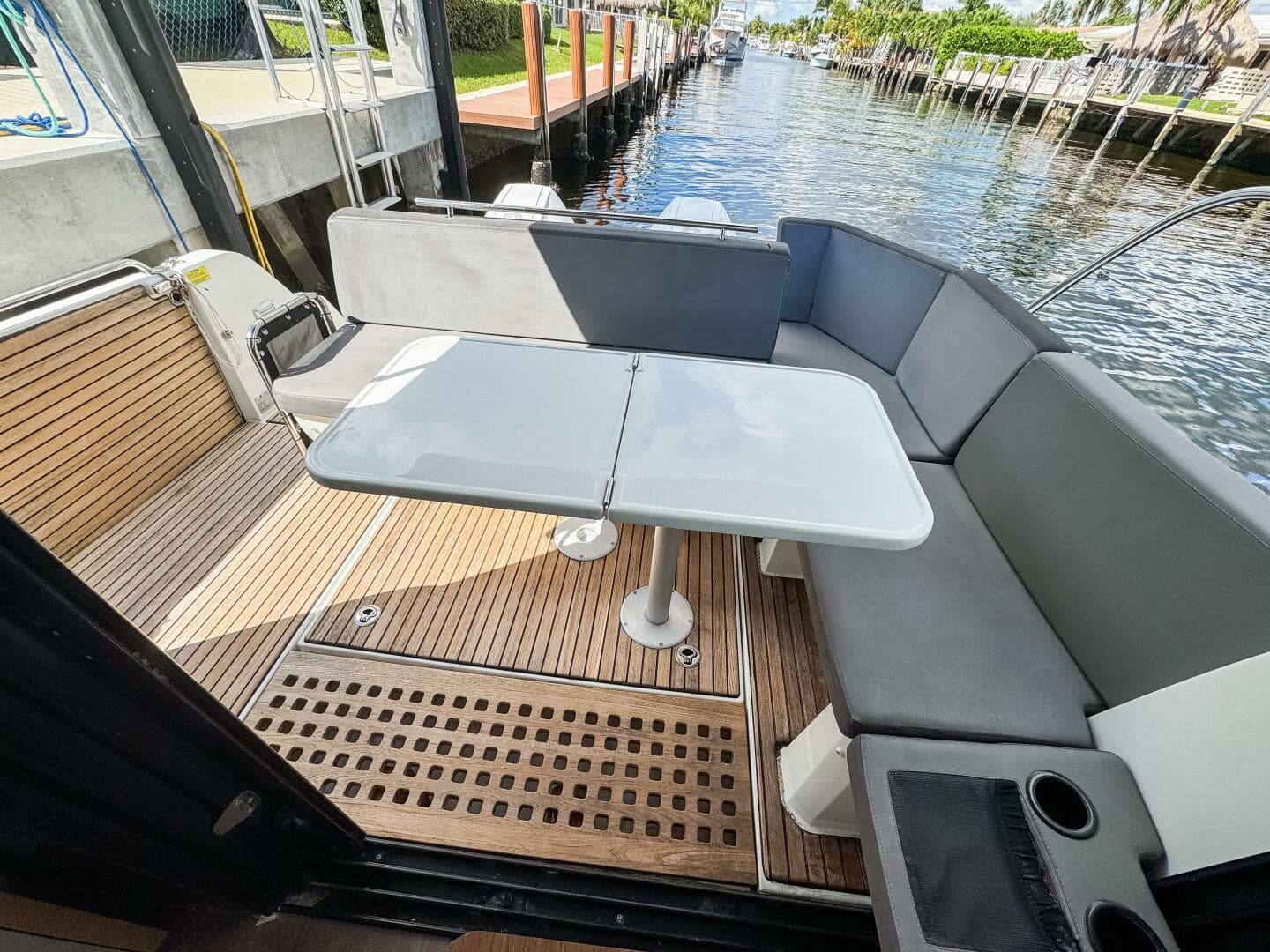 2022 Beneteau Antares 11 — photo 3