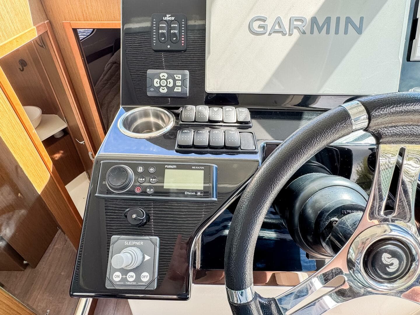 2022 Beneteau Antares 11 — photo 21