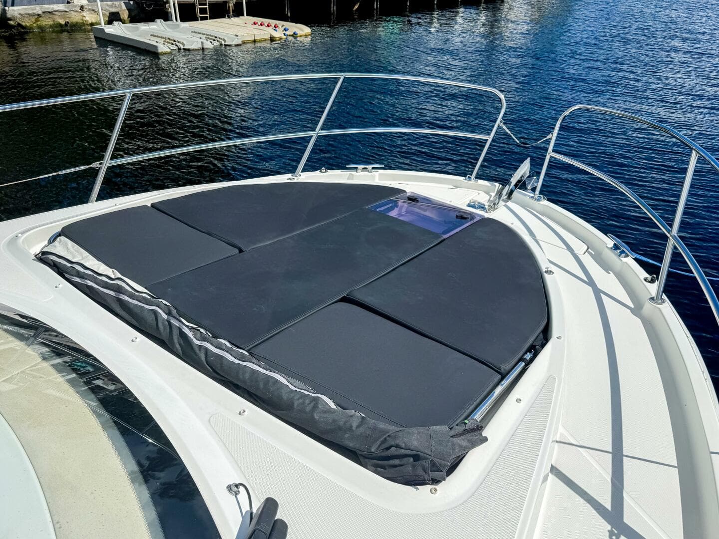 2022 Beneteau Antares 11 — photo 31