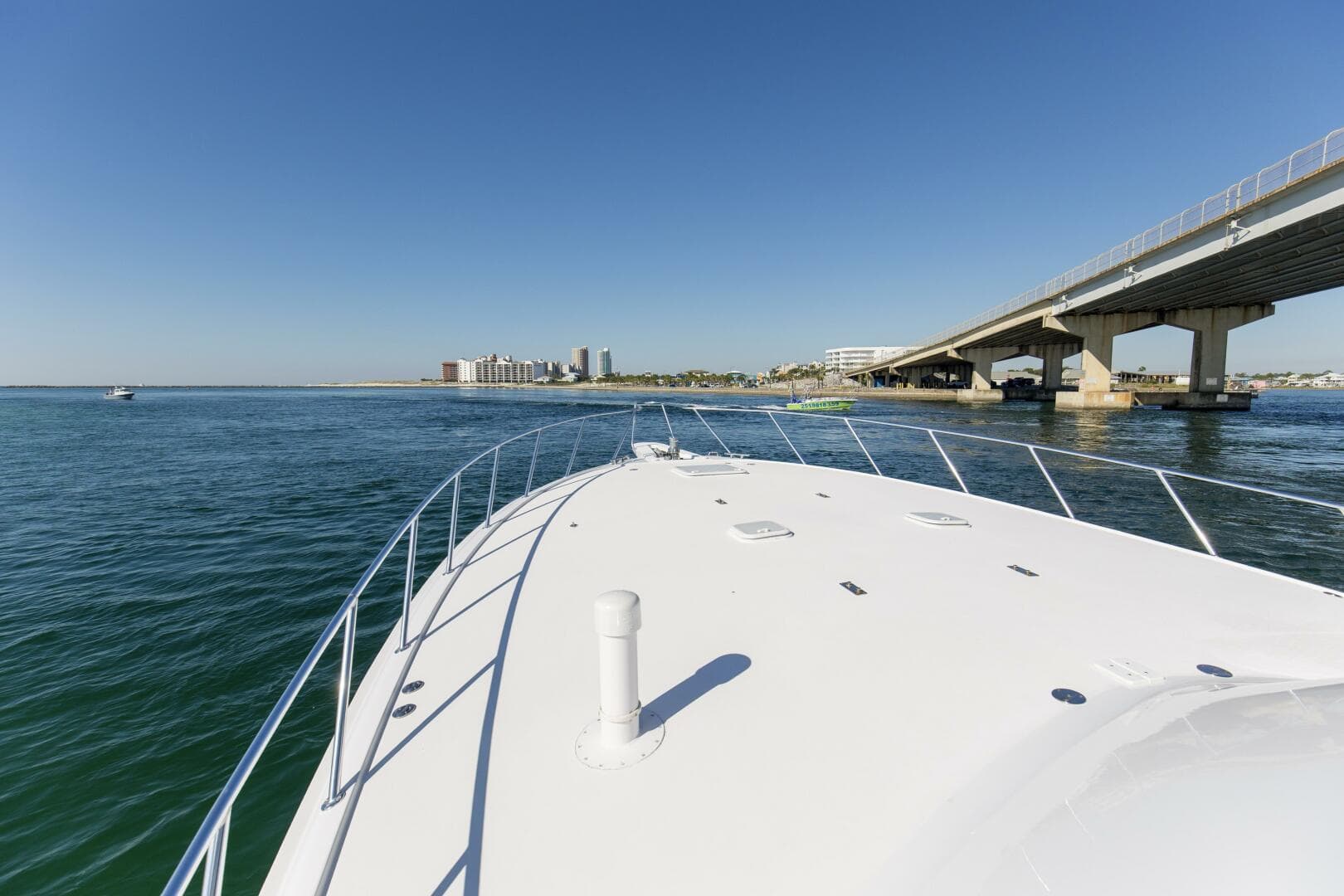 2008 Hatteras 60 Convertible — photo 38