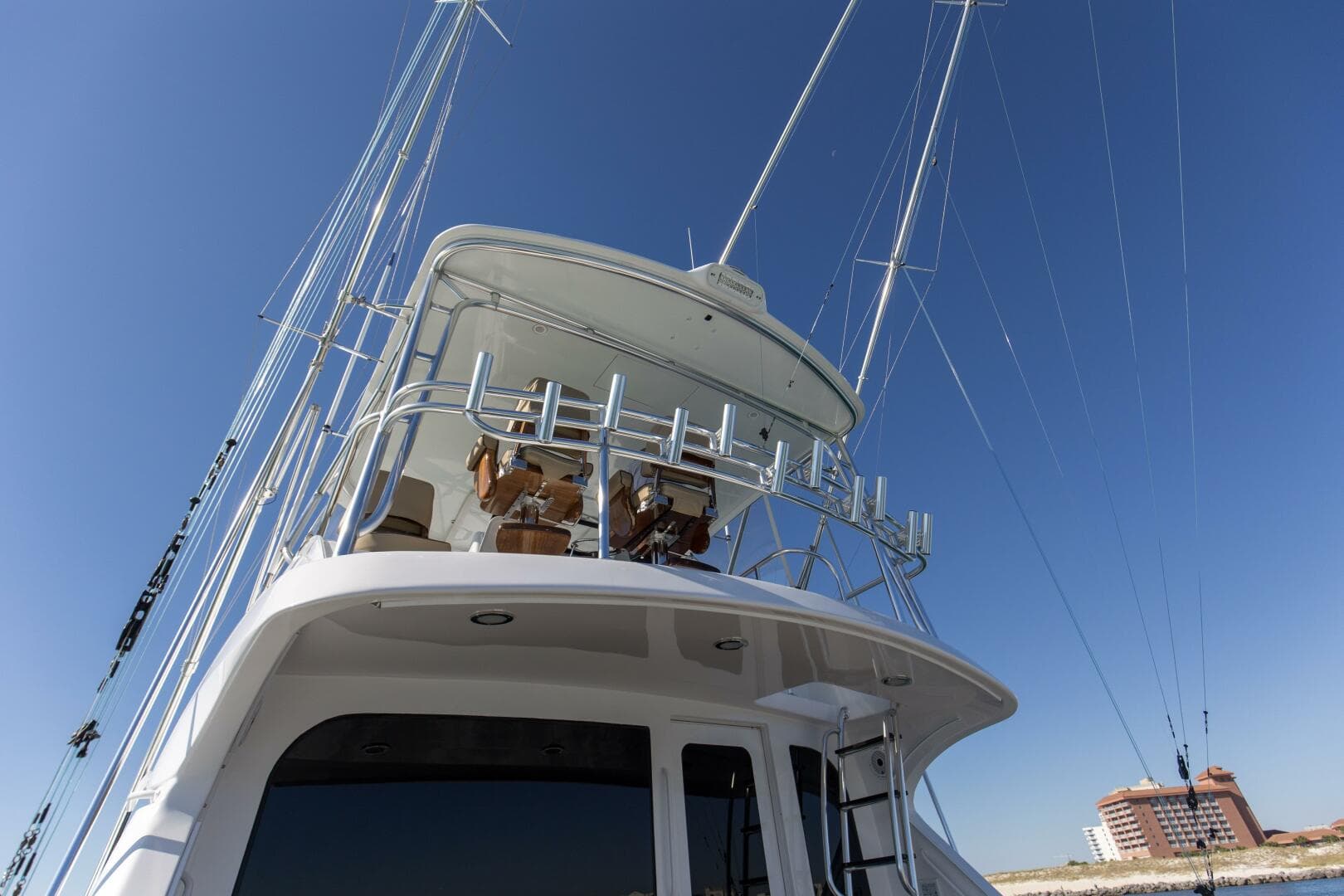 2008 Hatteras 60 Convertible — photo 35