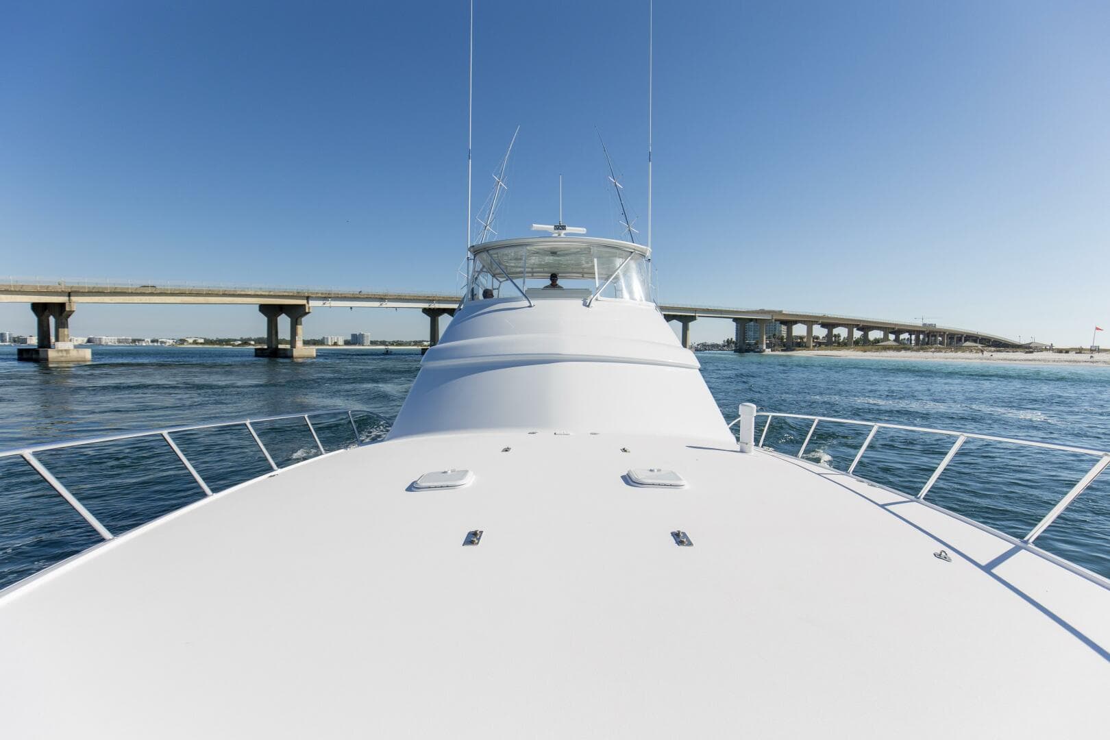 2008 Hatteras 60 Convertible — photo 37