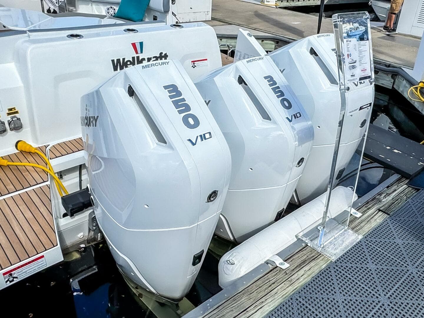 2026 Wellcraft 38 T-Top — photo 10