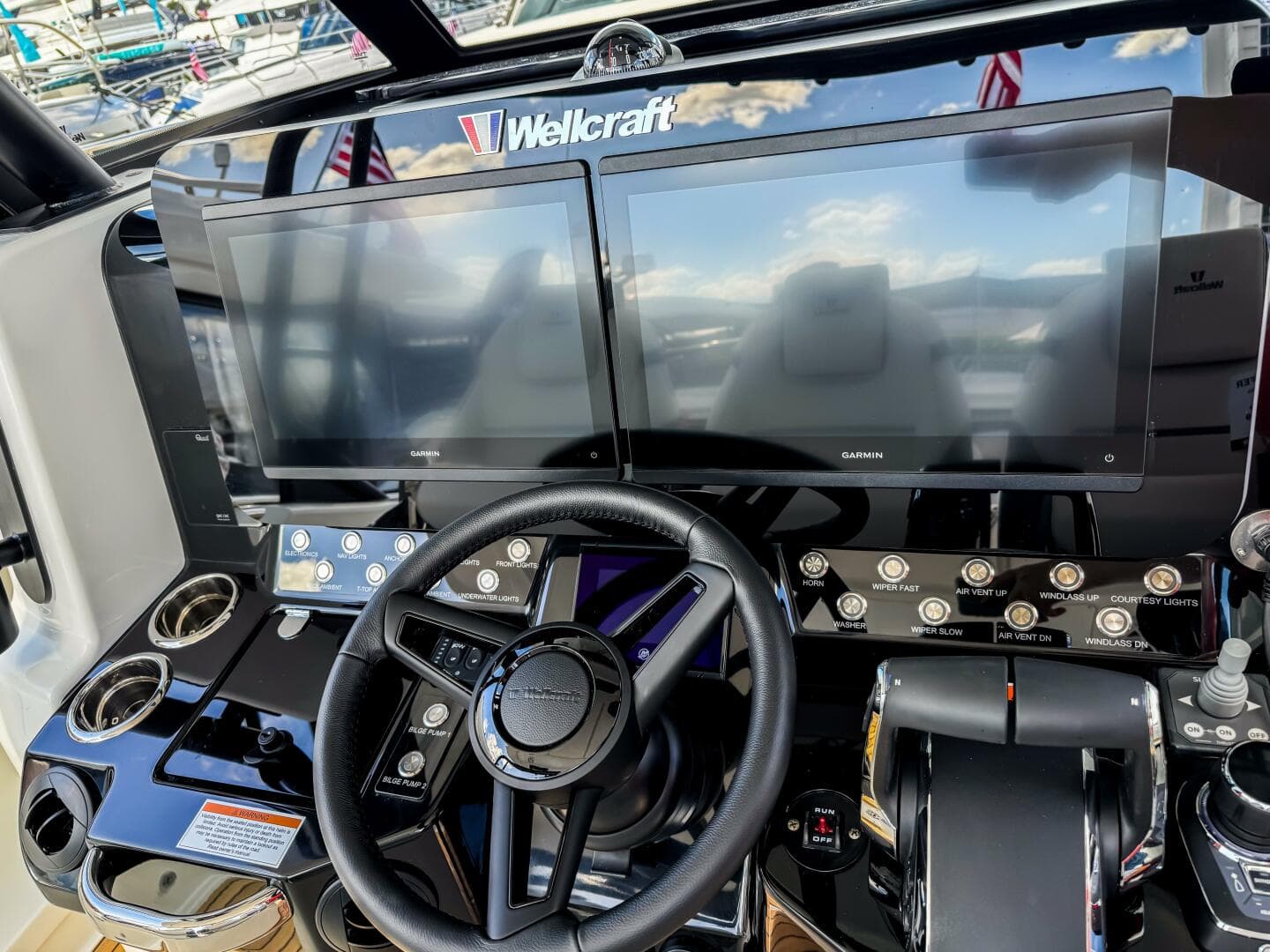 2026 Wellcraft 38 T-Top — photo 21