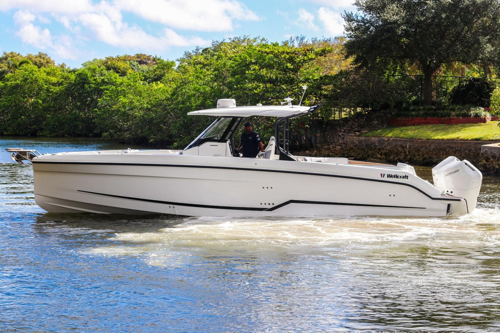 2026 Wellcraft 38 T-Top — photo 33