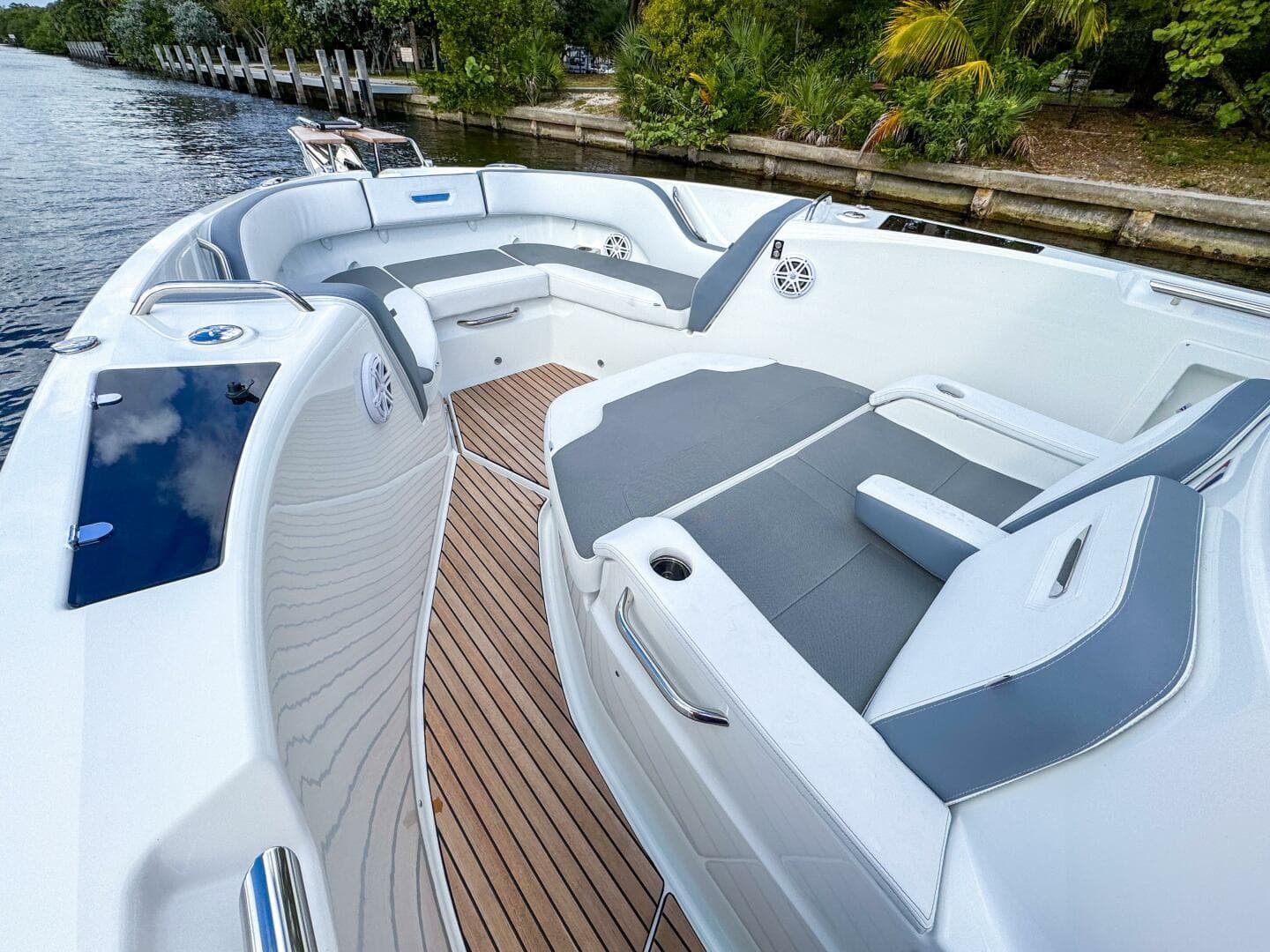 2026 Wellcraft 38 T-Top — photo 29