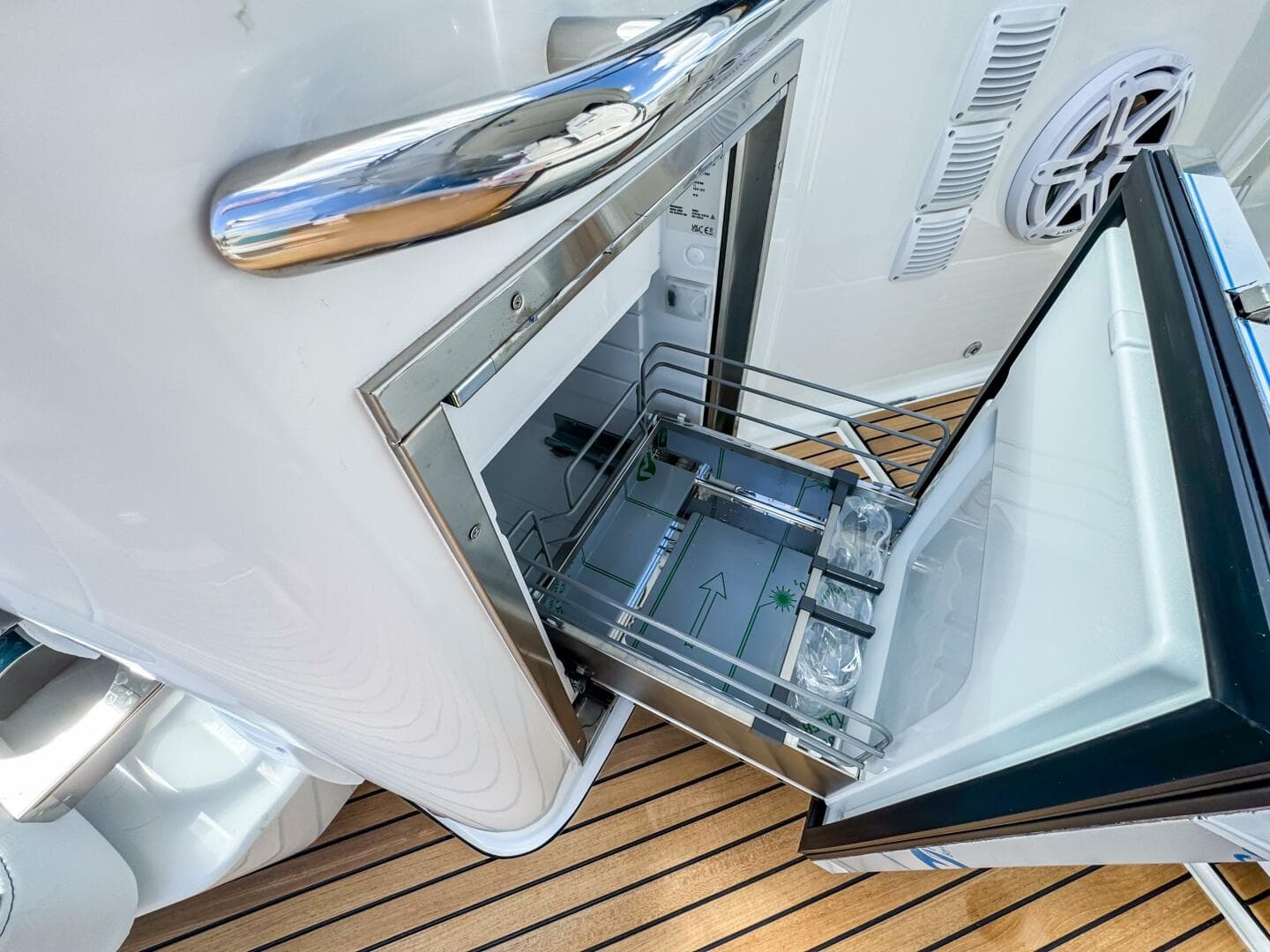 2026 Wellcraft 38 T-Top — photo 15