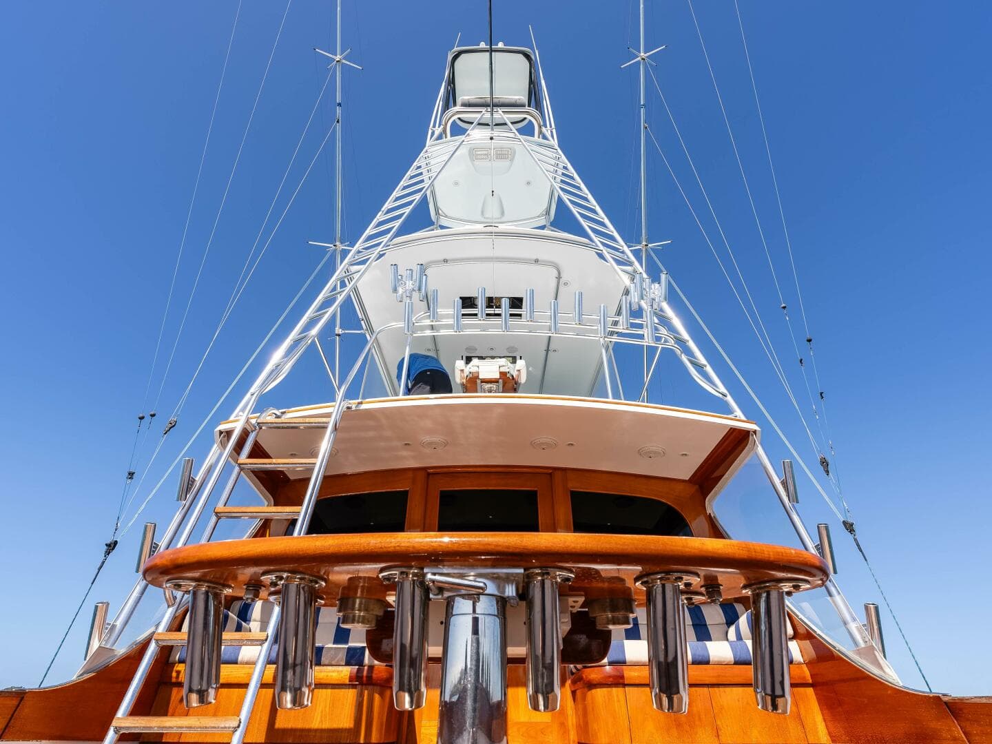 1981 Merritt 55 Convertible — photo 24