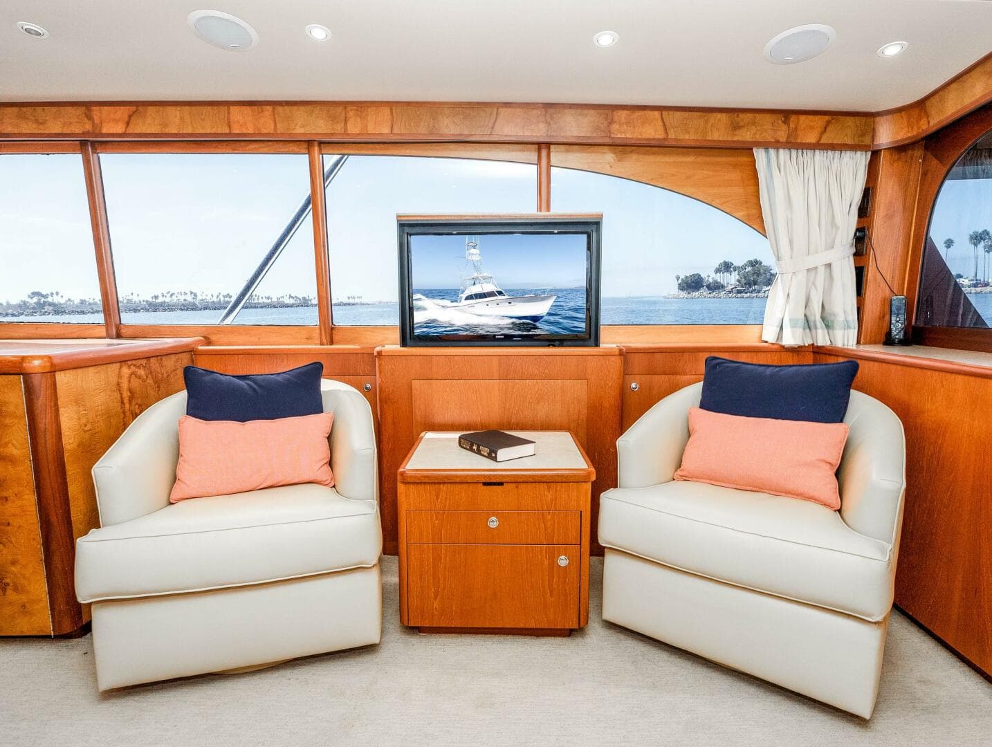 1981 Merritt 55 Convertible — photo 10