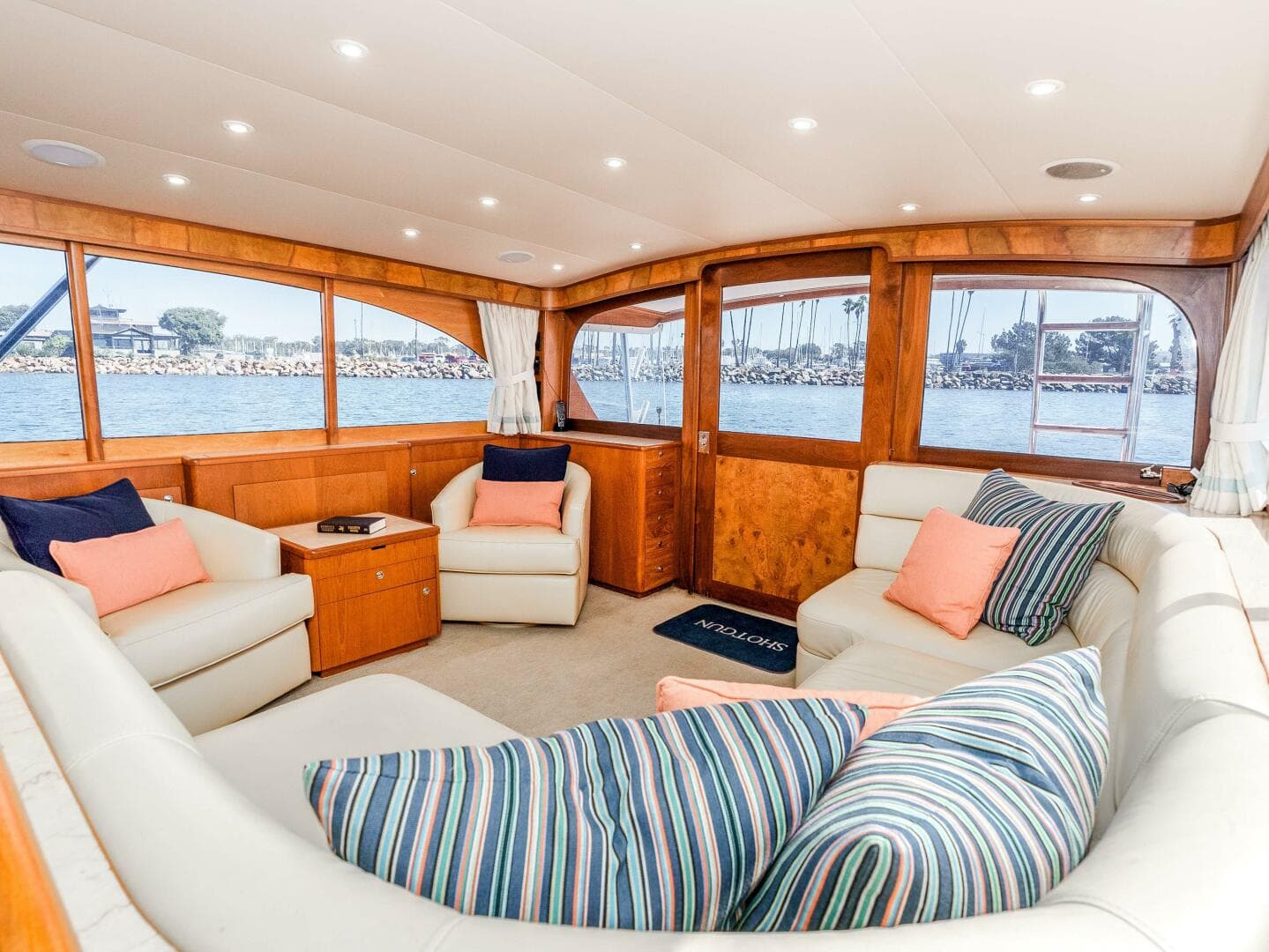 1981 Merritt 55 Convertible — photo 7