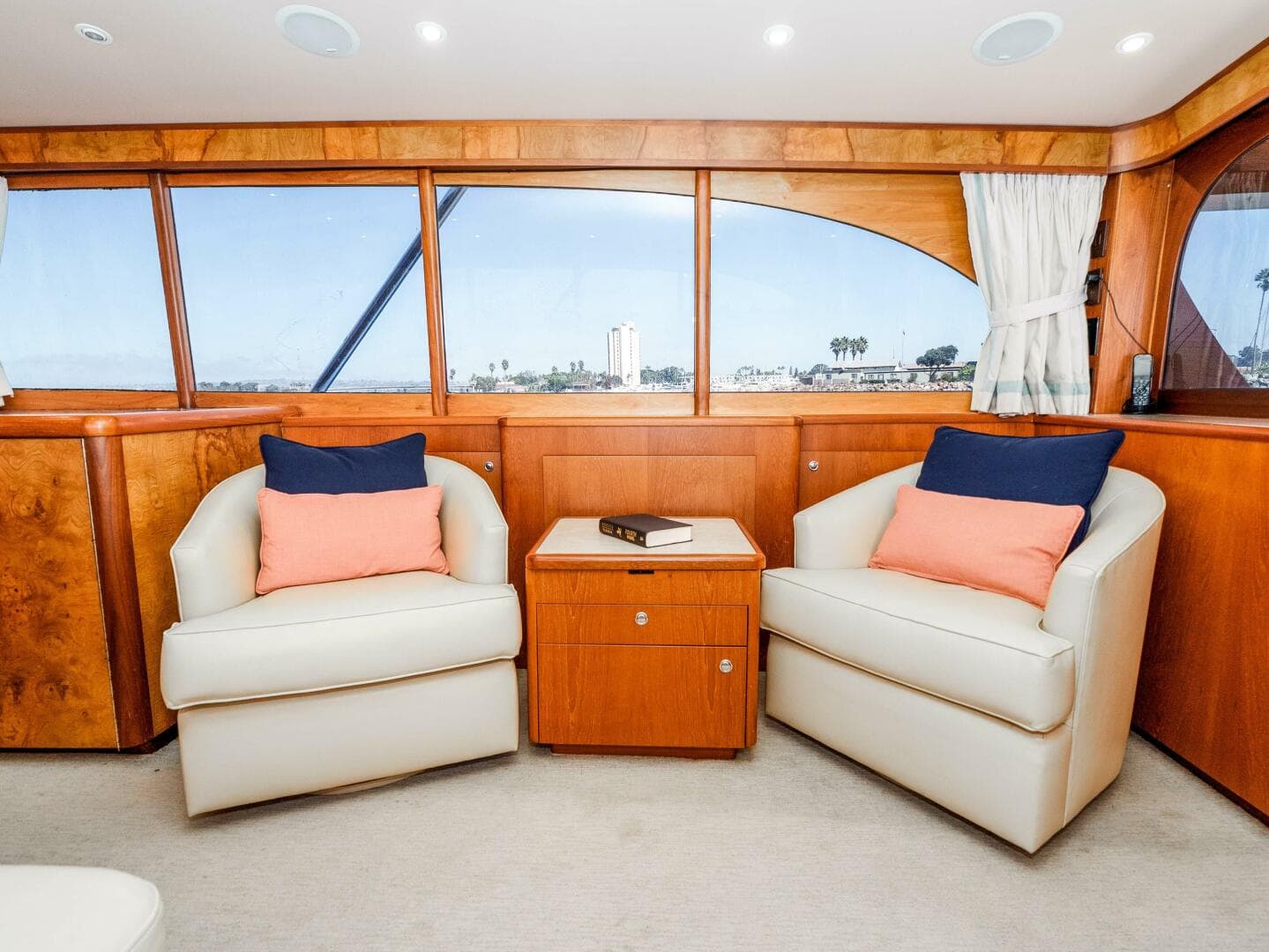 1981 Merritt 55 Convertible — photo 9