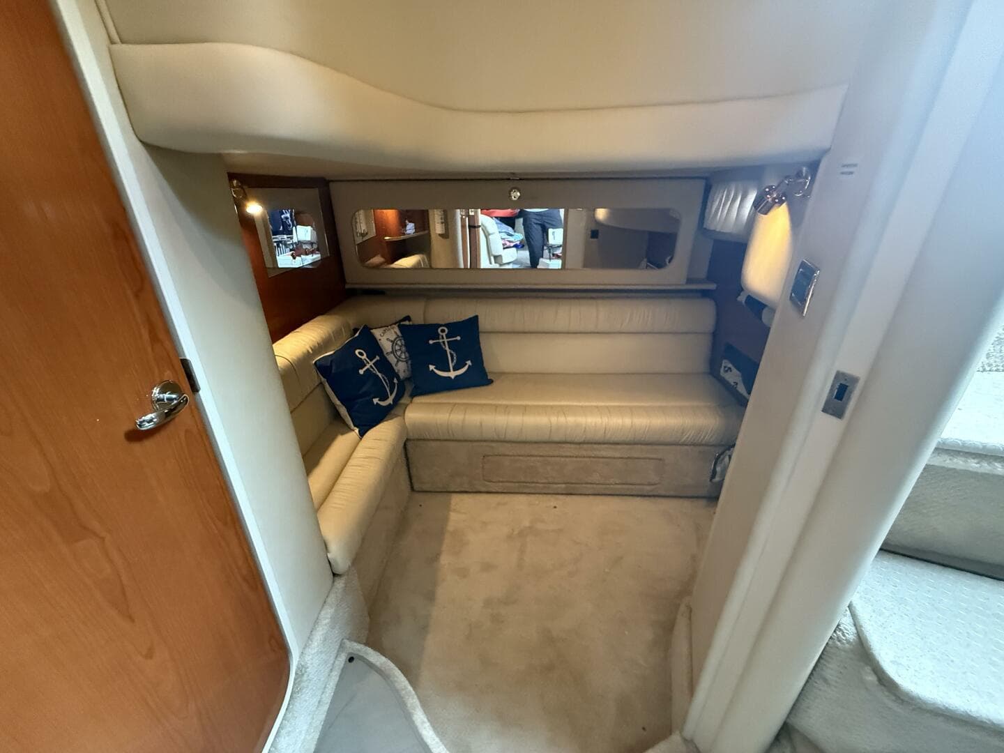 2001 Sea Ray 410 Sundancer — photo 18