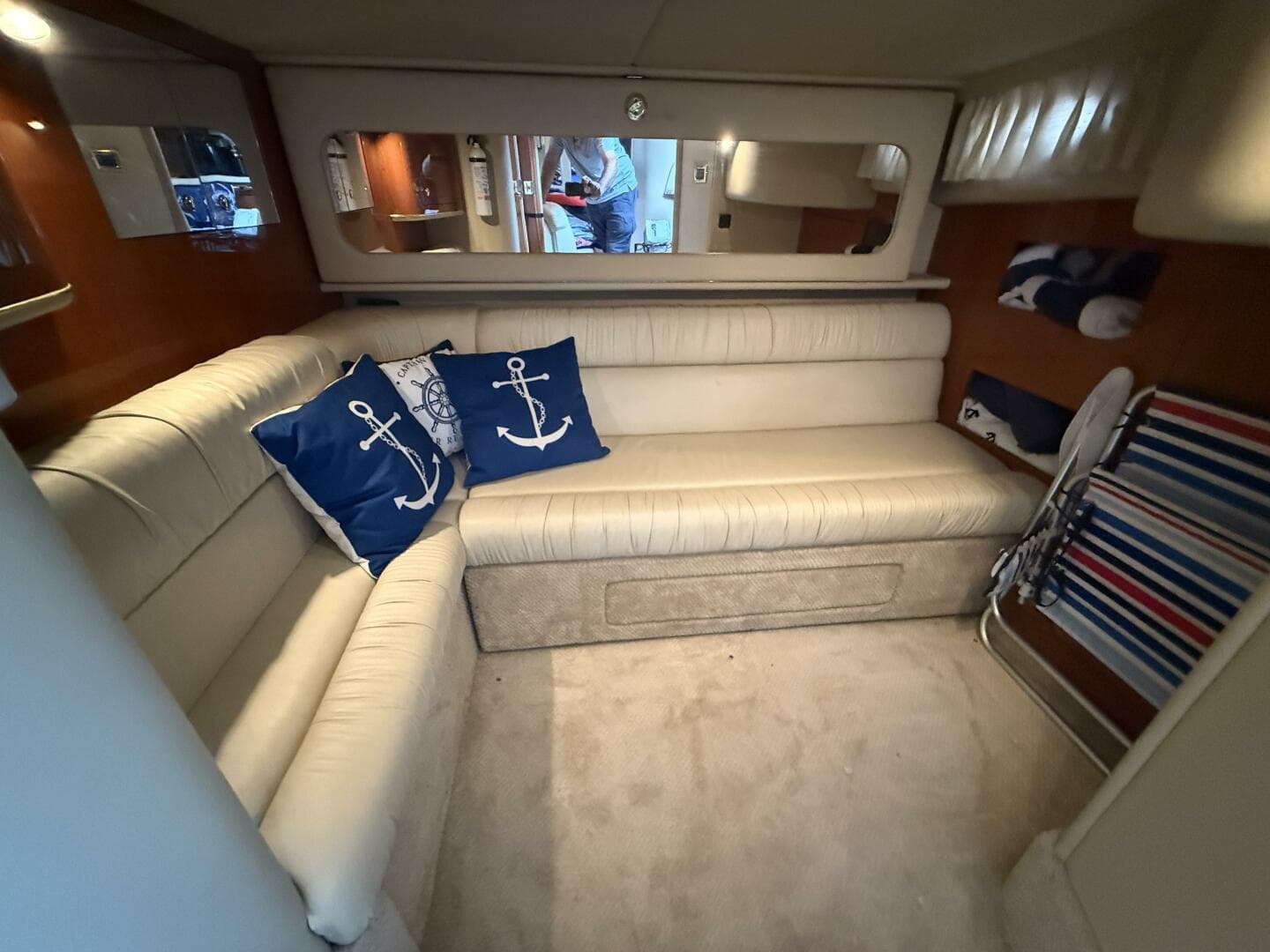 2001 Sea Ray 410 Sundancer — photo 19