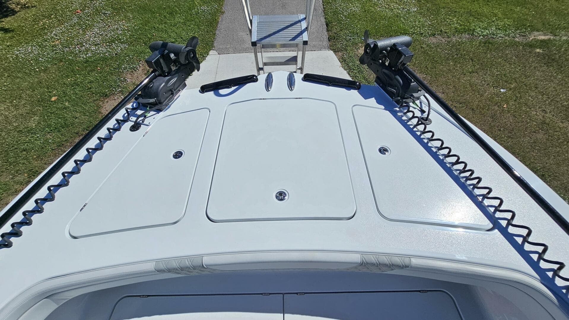 2025 Costa Custom 34 SV — photo 18