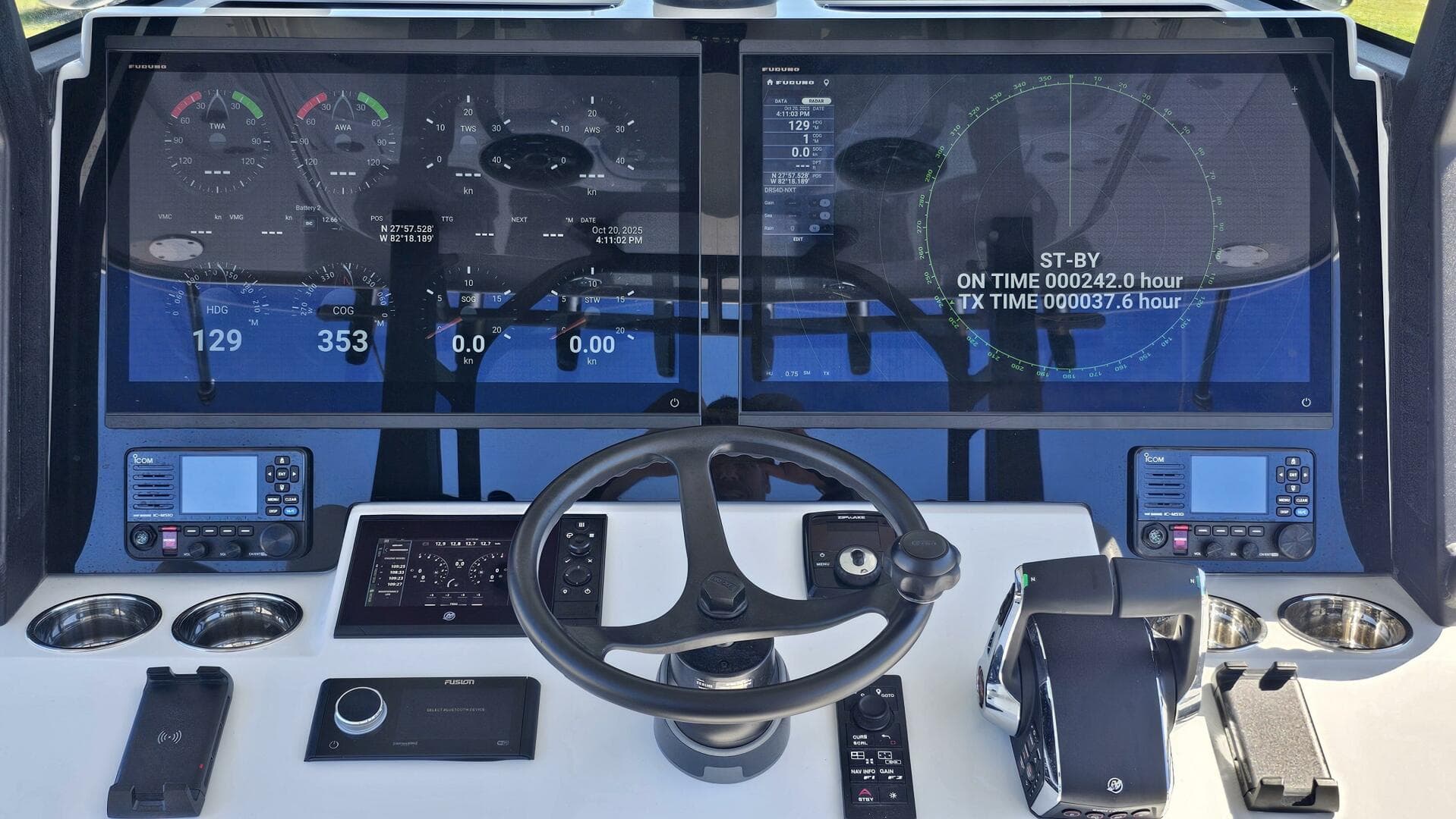 2025 Costa Custom 34 SV — photo 29