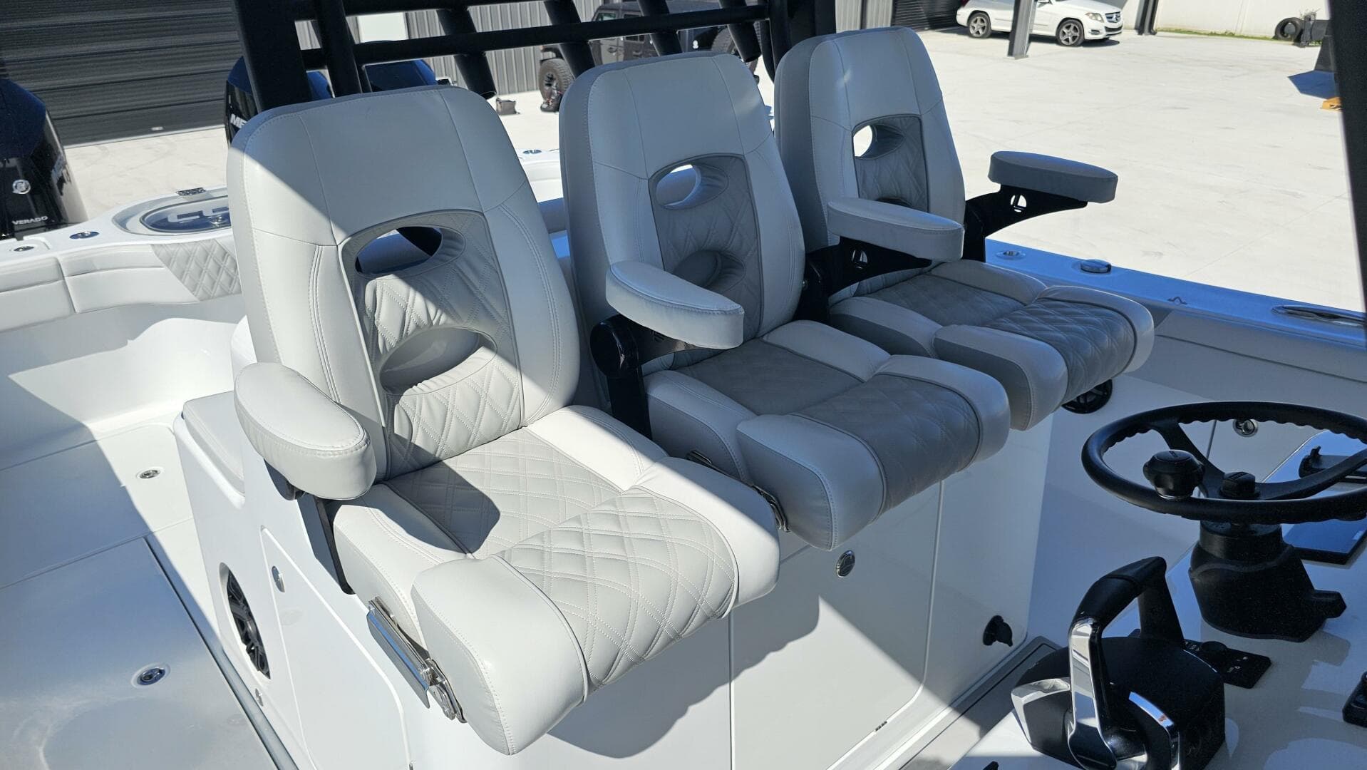 2025 Costa Custom 34 SV — photo 25