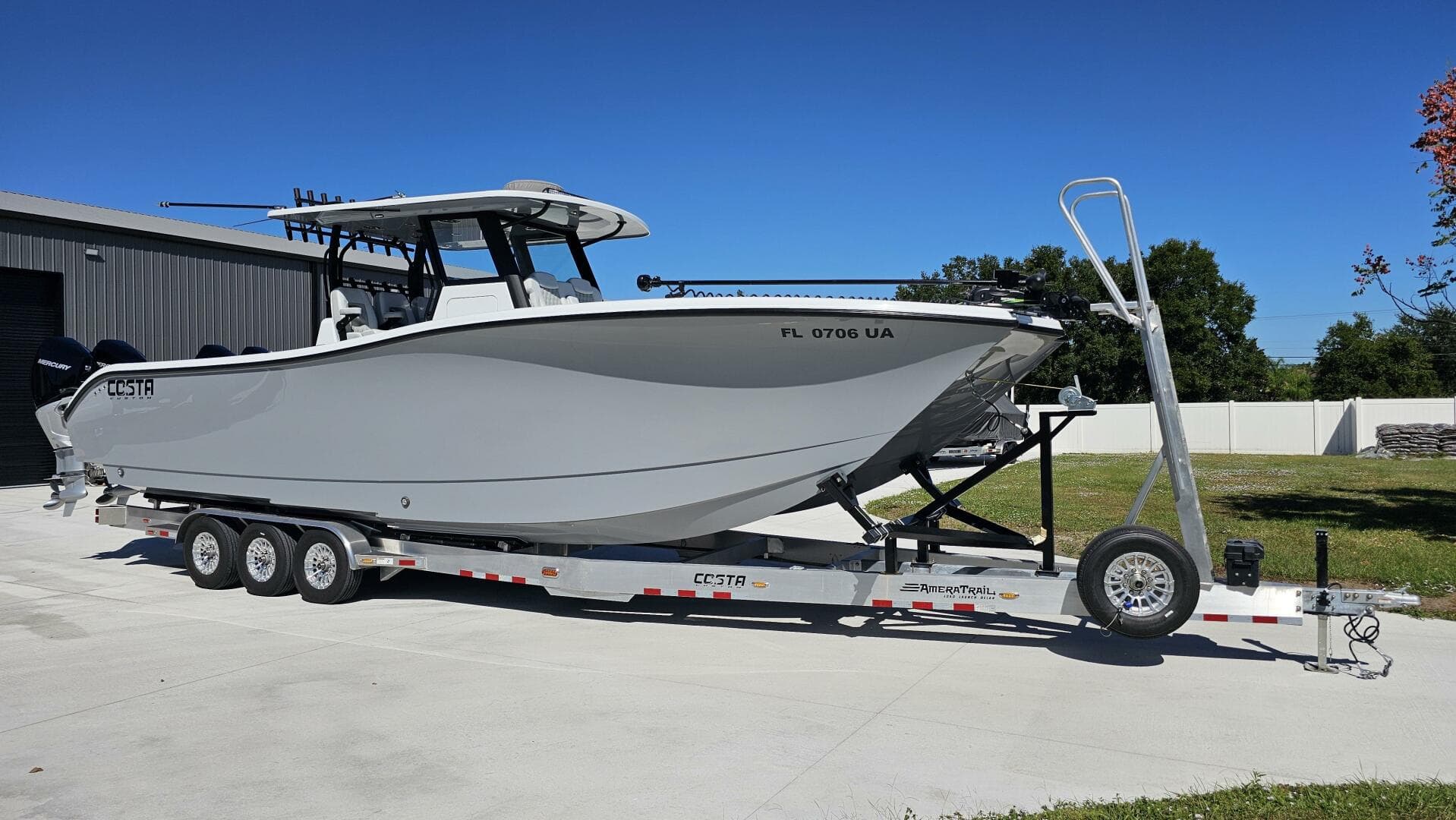 2025 Costa Custom 34 SV — photo 7