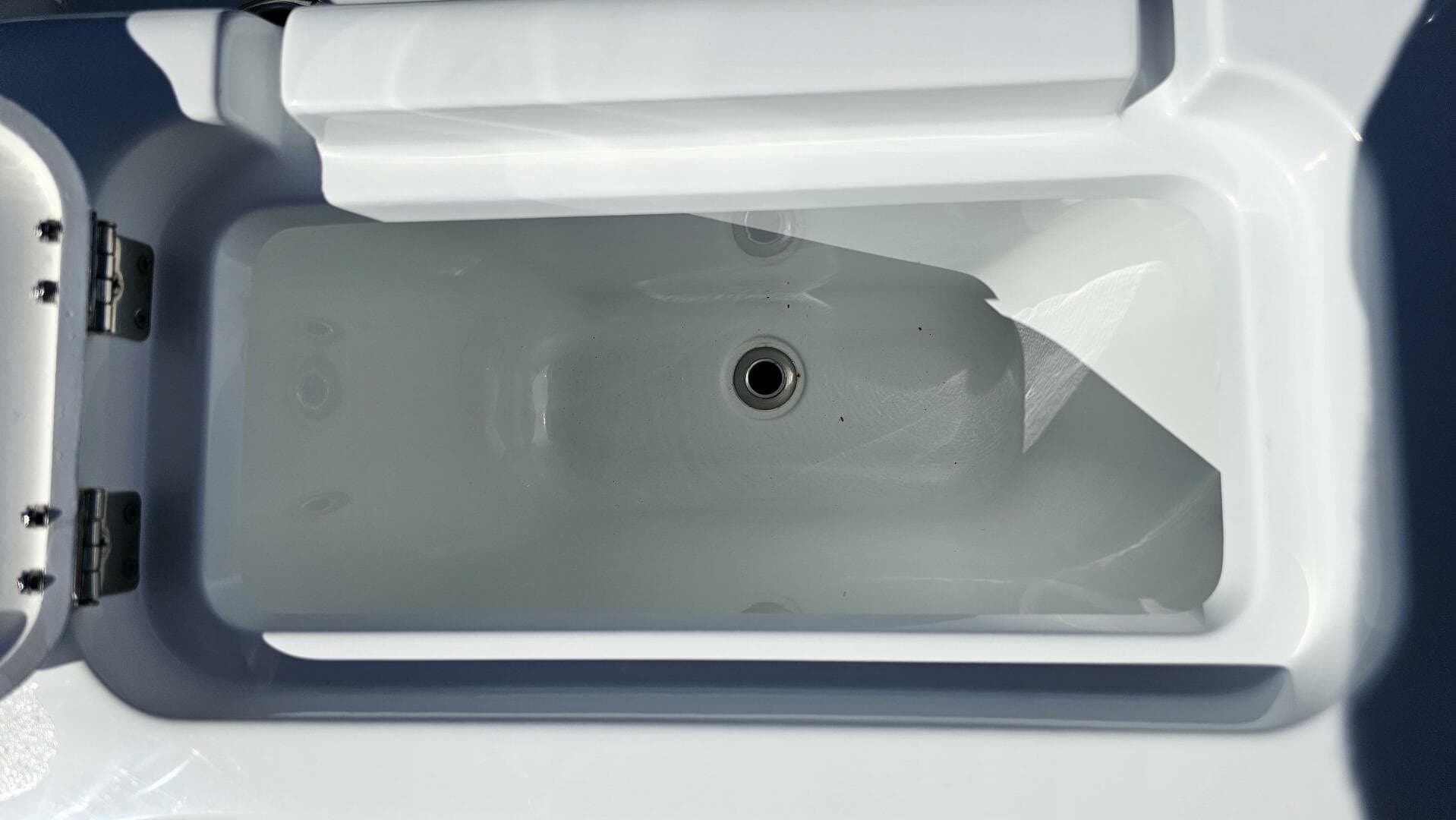 2025 Costa Custom 34 SV — photo 46