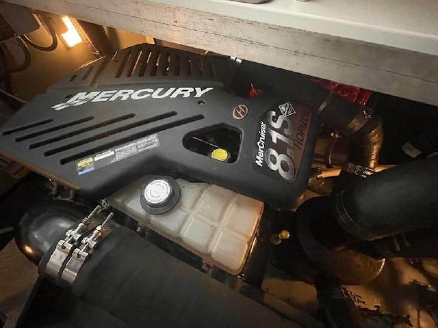 1998 Sea Ray 370 Sundancer — photo 51