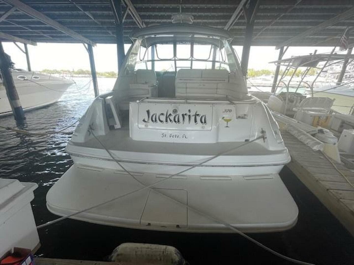 1998 Sea Ray 370 Sundancer — photo 11