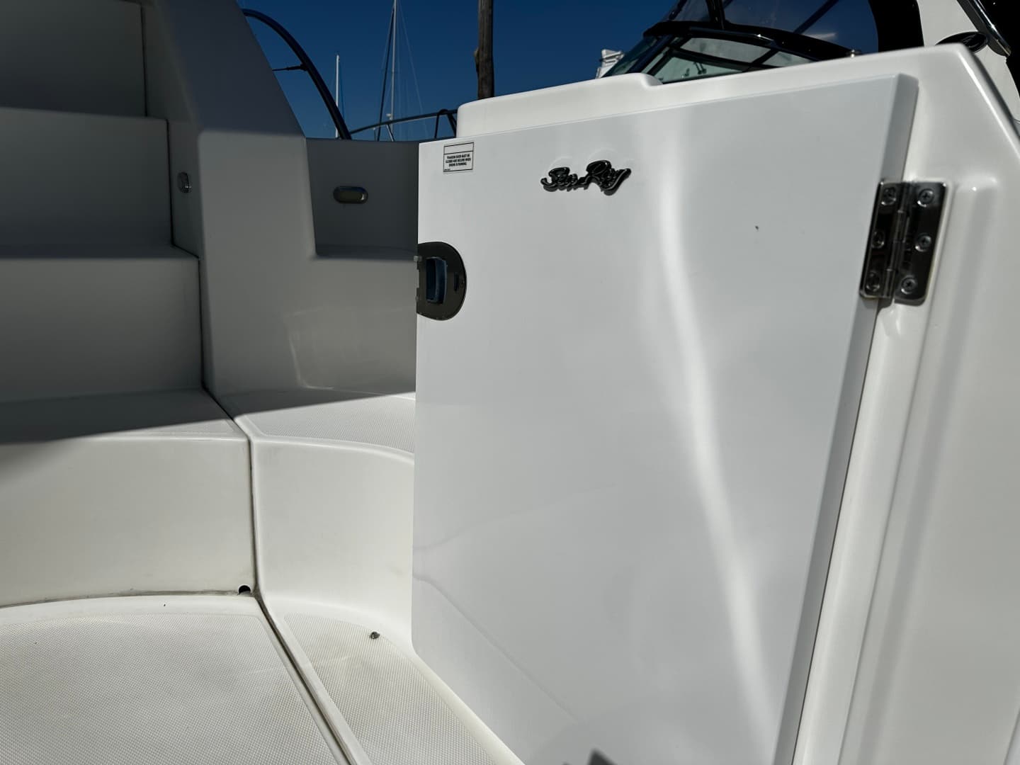 2008 Sea Ray 47 Sedan Bridge — photo 10