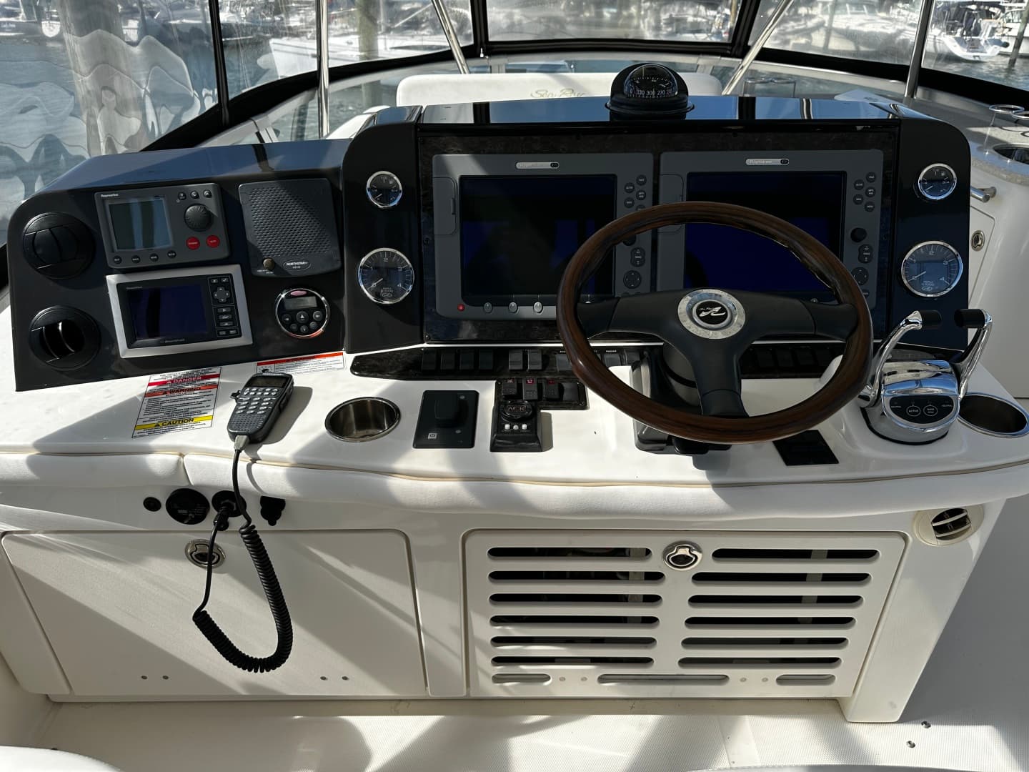 2008 Sea Ray 47 Sedan Bridge — photo 43