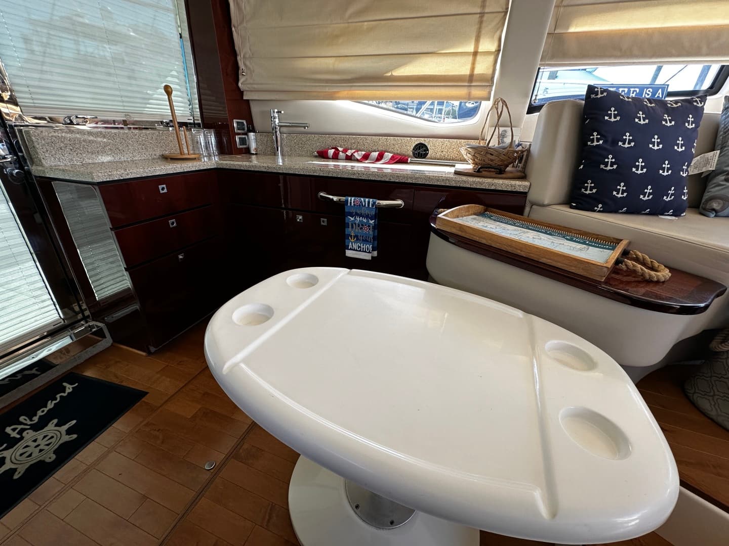 2008 Sea Ray 47 Sedan Bridge — photo 20