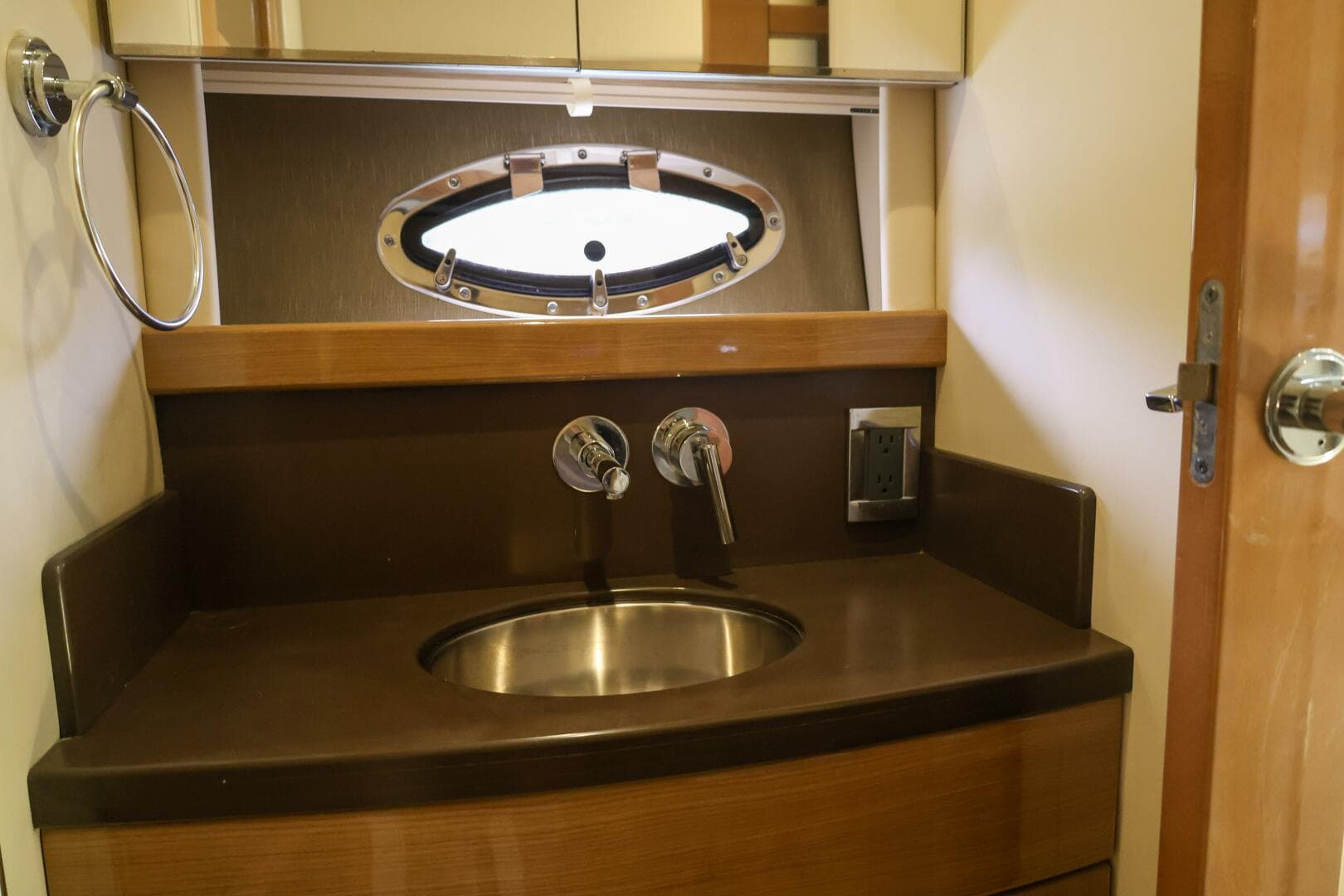 2013 Formula 45 Yacht — photo 46