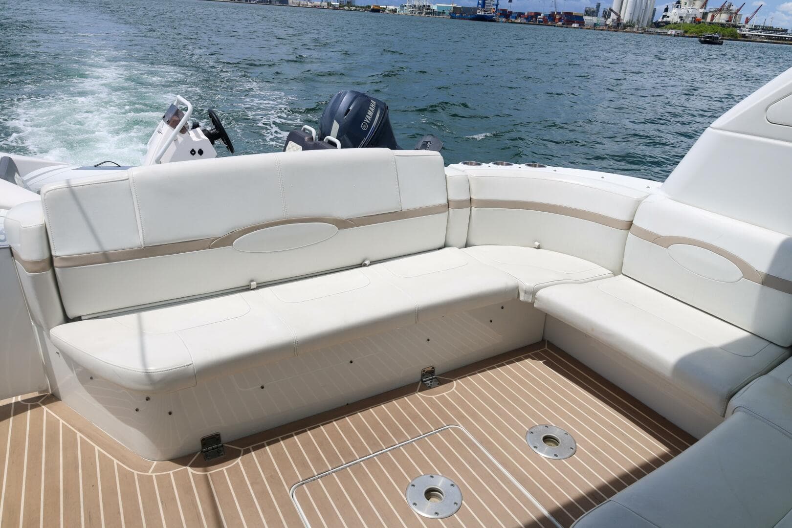 2013 Formula 45 Yacht — photo 14